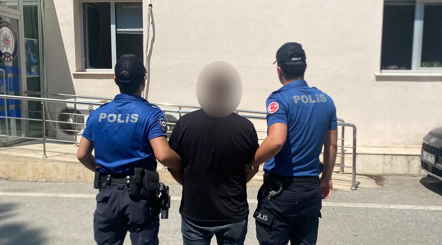 Dolandırıcılık suçundan 17 yıl 2 ay hapis cezası bulunan şahıs yakalandı