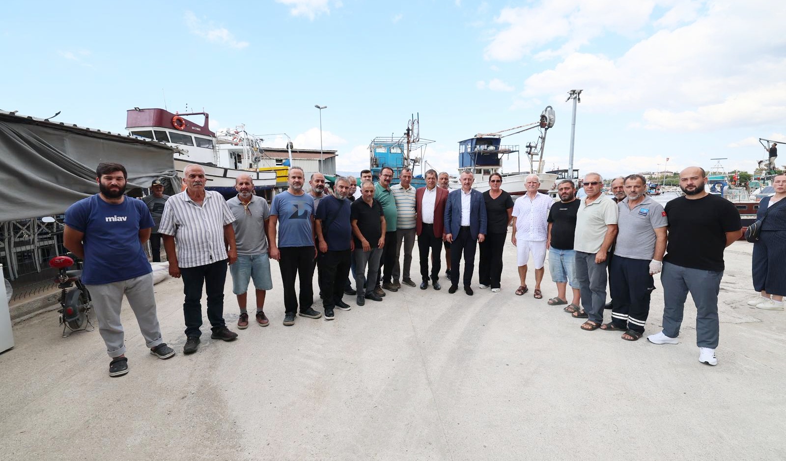 Karamürsel’de balıkçılar yeni sezon öncesi ziyaret edildi