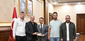 Emirhan Köyü Derneği’nden Vali Aktaş’a ziyaret