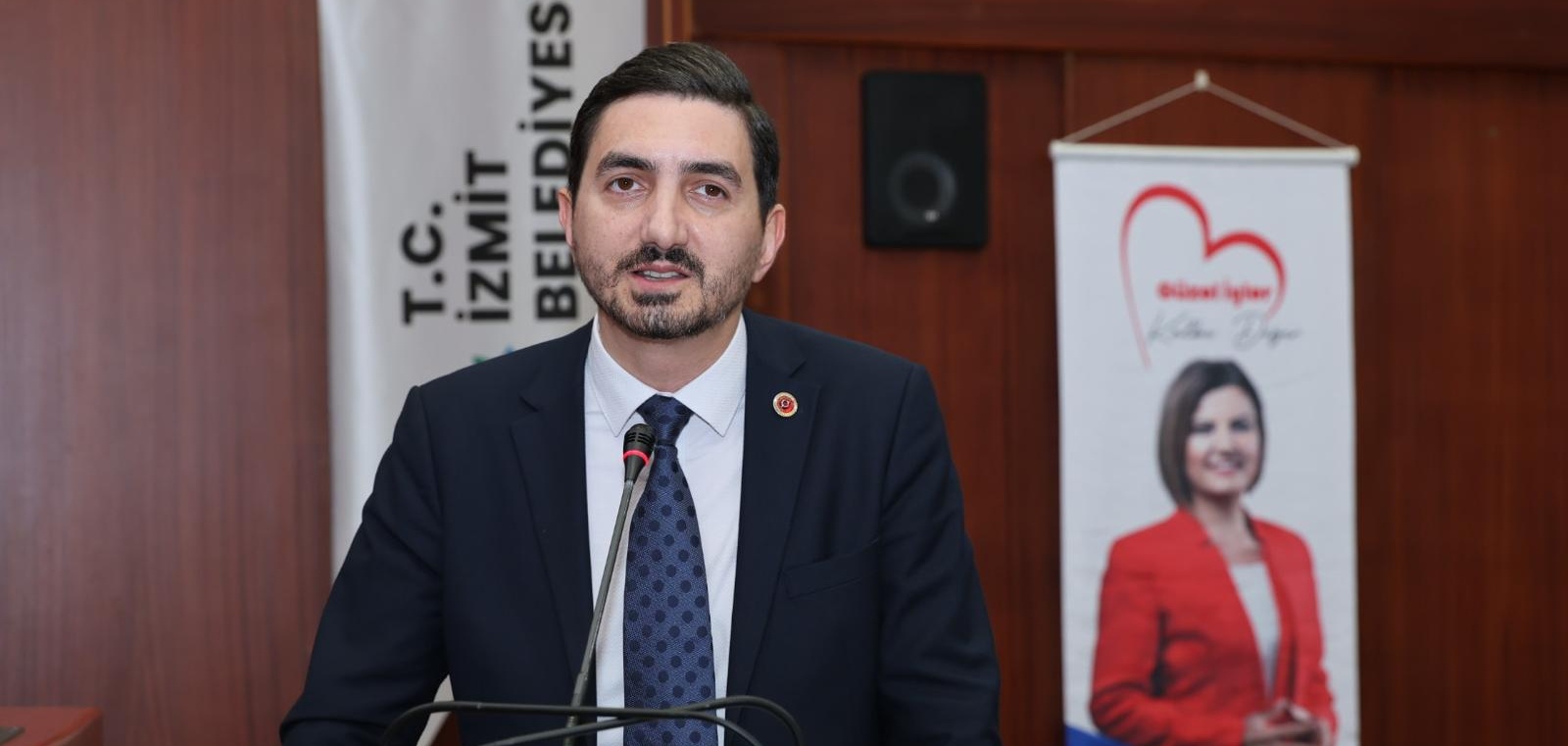 Gençtürk: “İzmit’in iradesine ve Fatma Başkan’ın hukukuna sonuna kadar sahip çıkacağız”