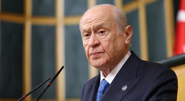 Bahçeli’den Gündeme Dair Sert Mesajlar: “Suudi Arabistan’a Askeri Destek Verilmeli, Yunanistan Tarihten Ders Almalı”