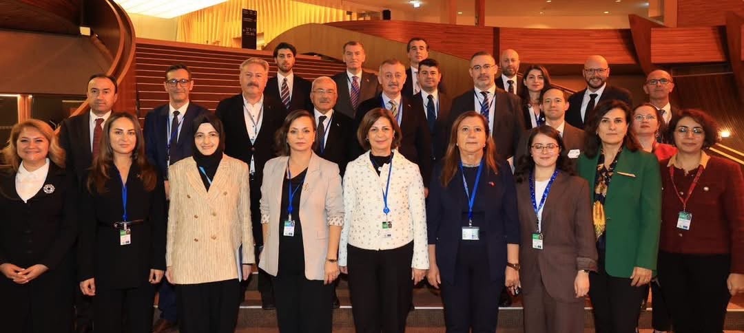 Kocaeli Büyükşehir Belediye Başkanı Tahir Büyükakın, Strazburg’da Türkiye Heyetine Başkanlık Etti