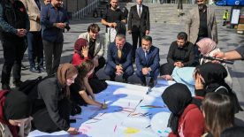 Kocaeli’nde “Filistinli Çocuklar İçin Çiz” Etkinliği Düzenlendi