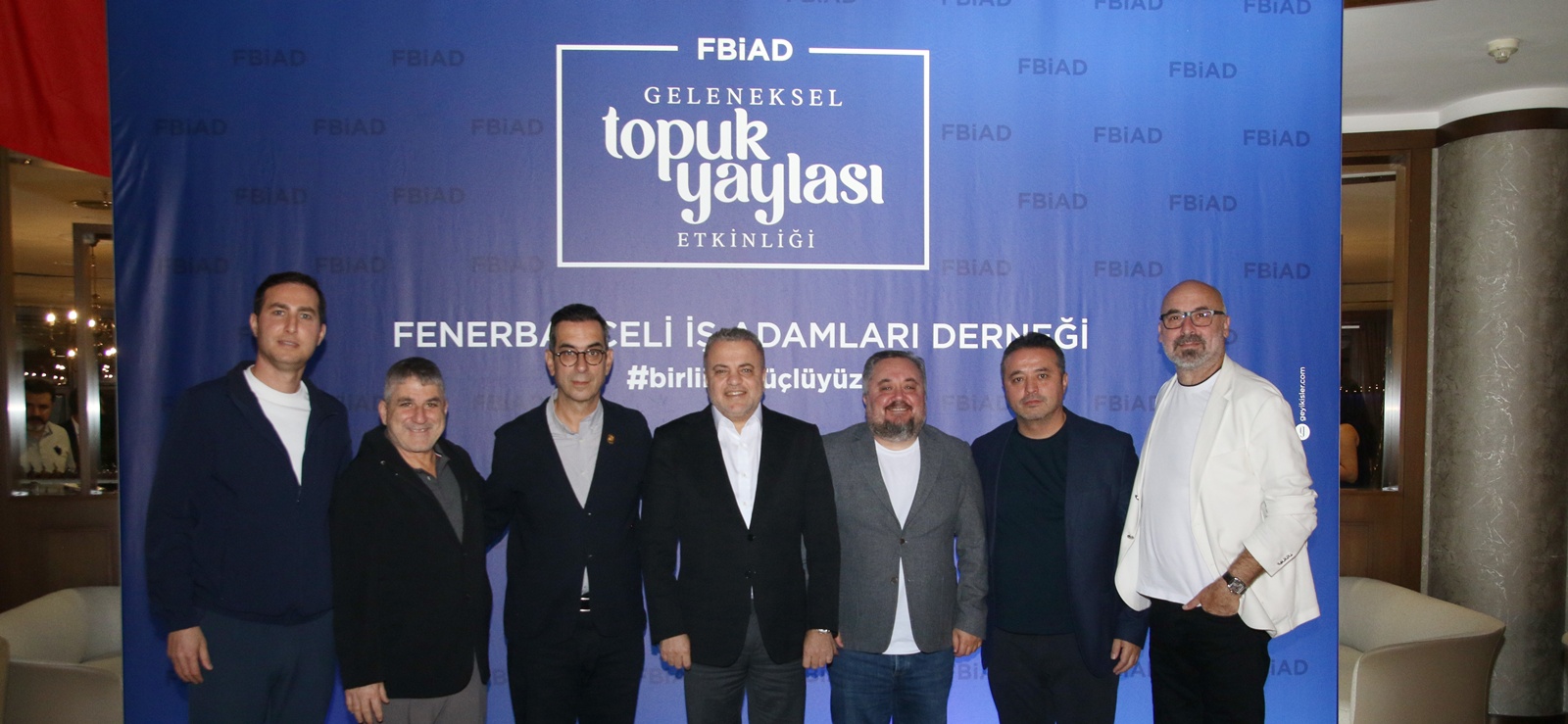 Fenerbahçeli iş insanları Topuk Yaylası’nda bir araya geldi