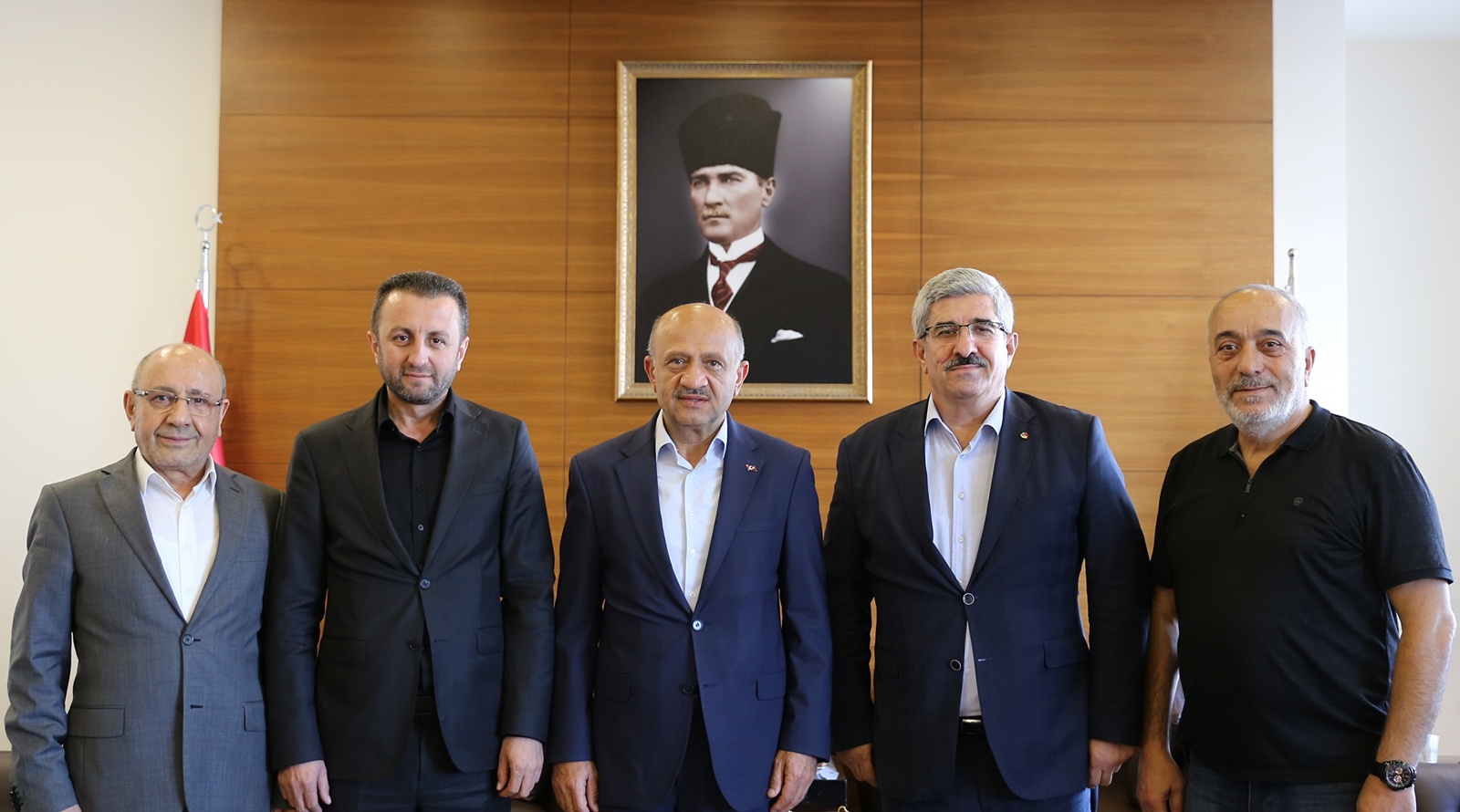 Fikri Işık’tan KOTO Başkanı Necmi Bulut’a hayırlı olsun ziyareti