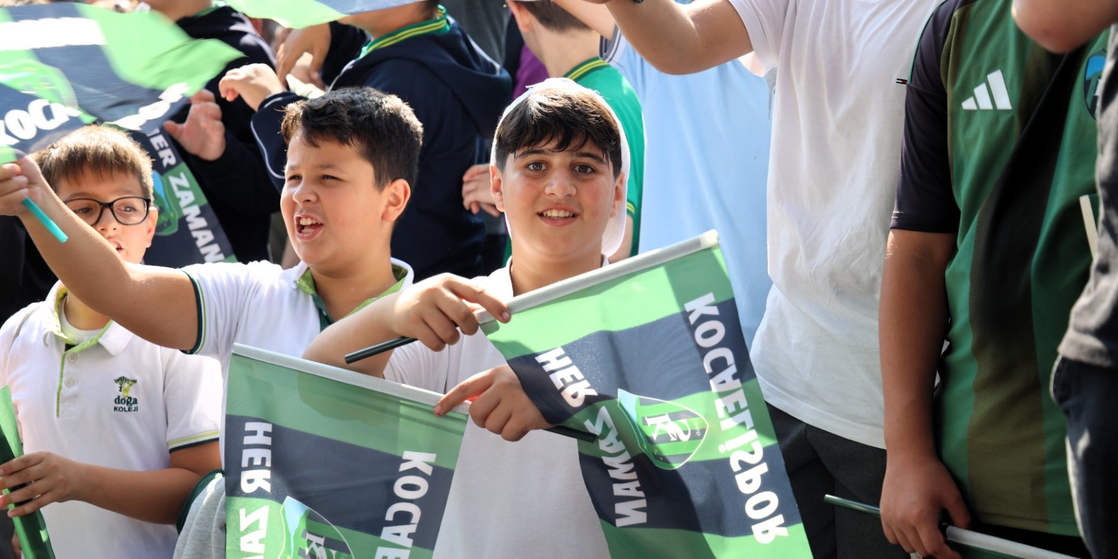 Kitap Fuarı’nda Yeşil-Siyah Coşku: Minik Kalpler Kocaelispor Sevgisinde Buluştu
